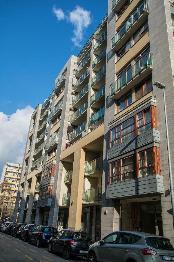 Design Free Parking Apartment In City Center Budapest Bagian luar foto